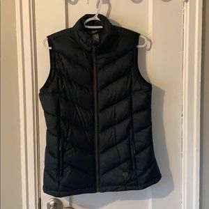 Mountain Hardware Women’s Puffer Vest